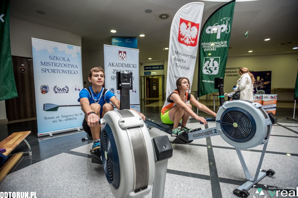 Targi sportowe na UMK w Toruniu