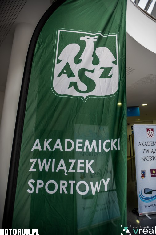 Targi sportowe na UMK w Toruniu