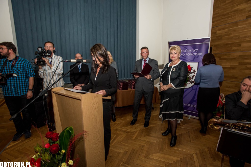 Wręczenie nagród nauczycielom