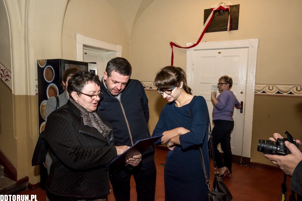 Tablica pamiątkowa odsłonięta