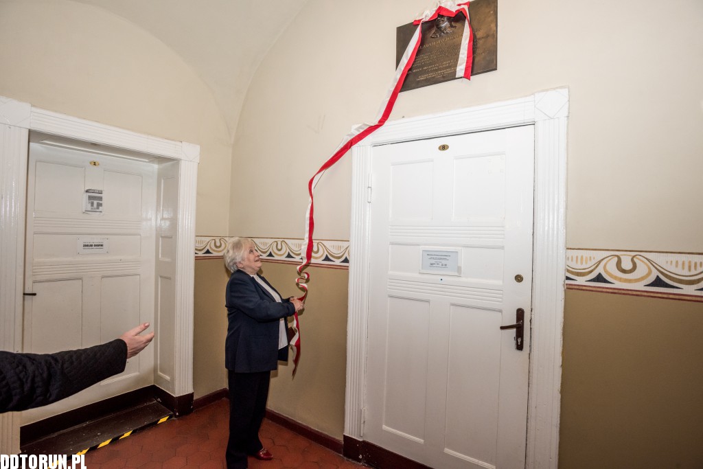 Tablica pamiątkowa odsłonięta
