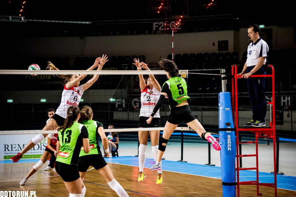 Budowlane ponownie zwycięskie