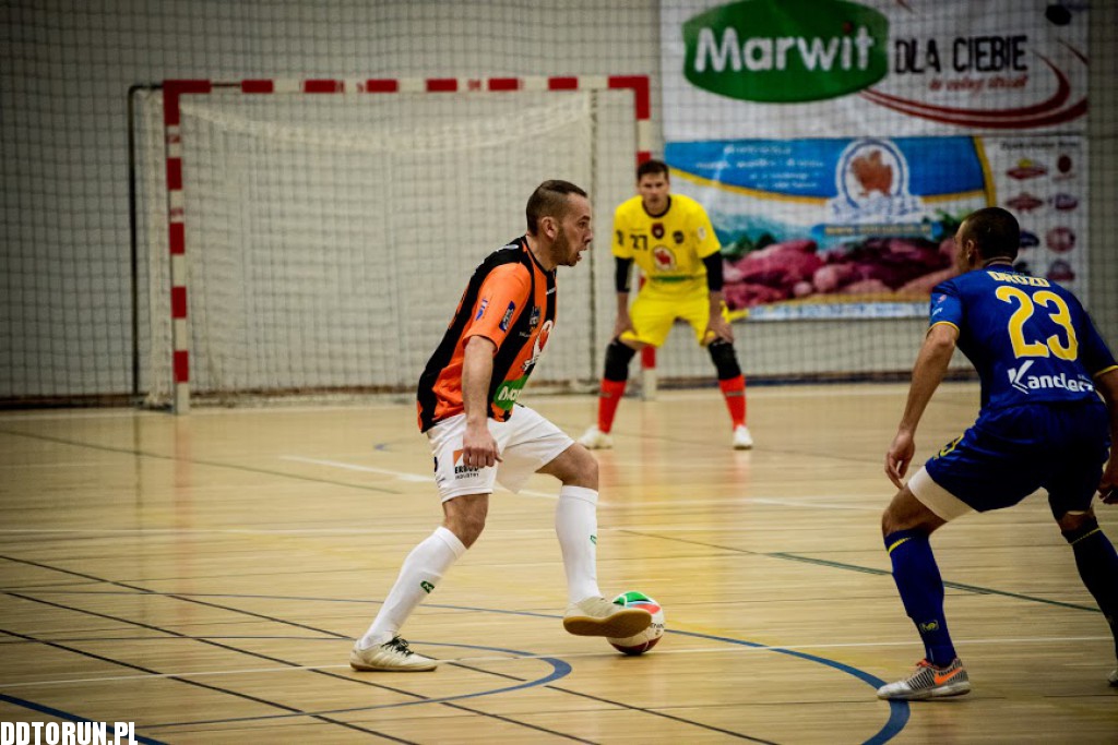 FC Toruń pokonuje Gwiazdę