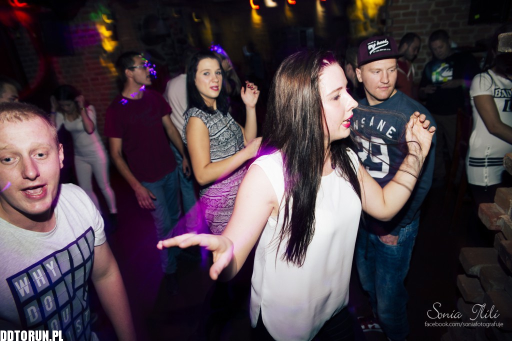 Impreza w Toruńskiej Piwnicy Artystycznej