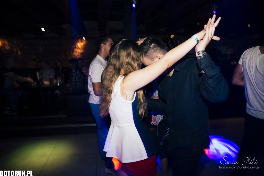 Klubowa noc w Szwejku