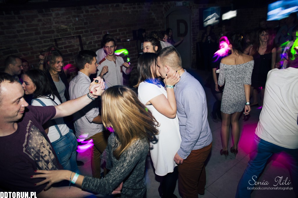 Klubowa noc w Szwejku