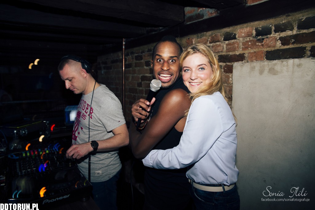 Klubowa noc w Szwejku