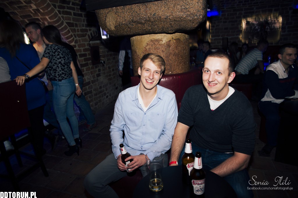 Clubbing w No.1 Club