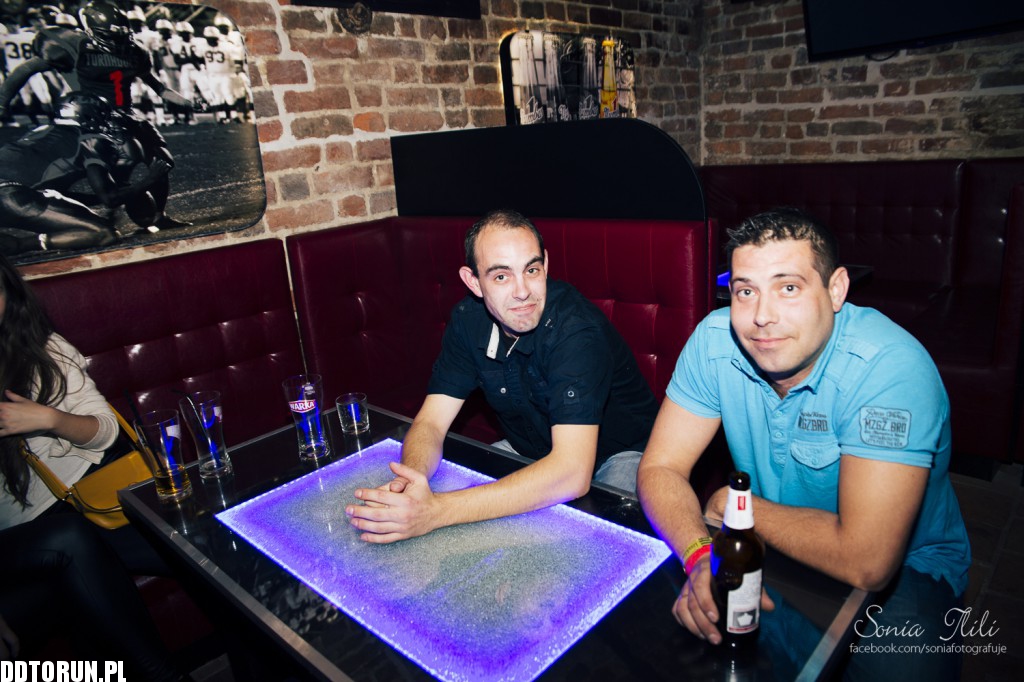 Clubbing w No.1 Club