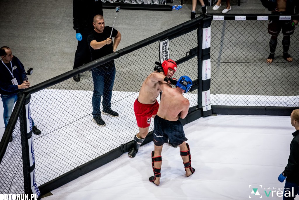 III MP Służb Mundurowych w MMA