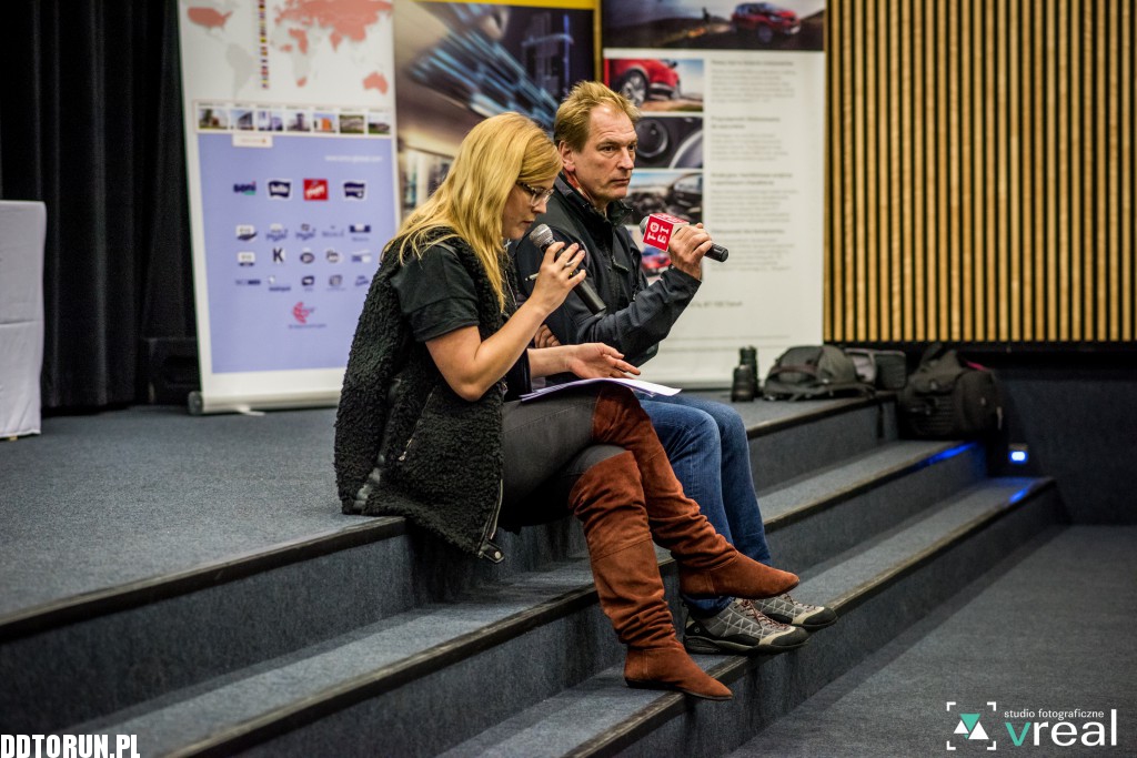 Spotkanie z Julianem Sandsem