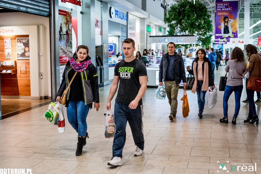 Noc zakupów w Galerii Copernicus
