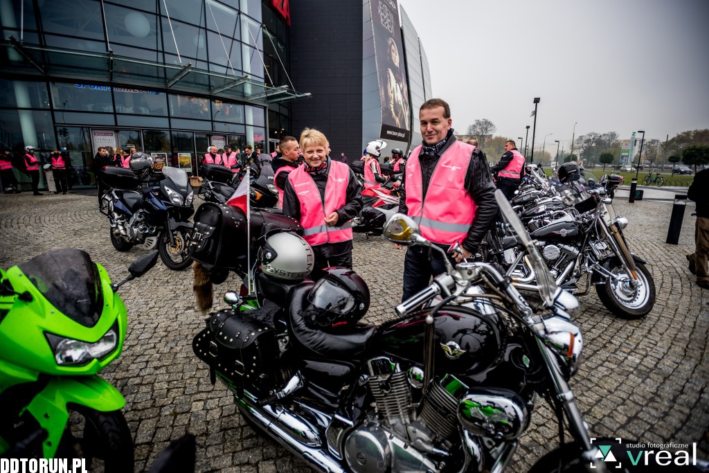 Motoróżowi przeciwko rakowi piersi