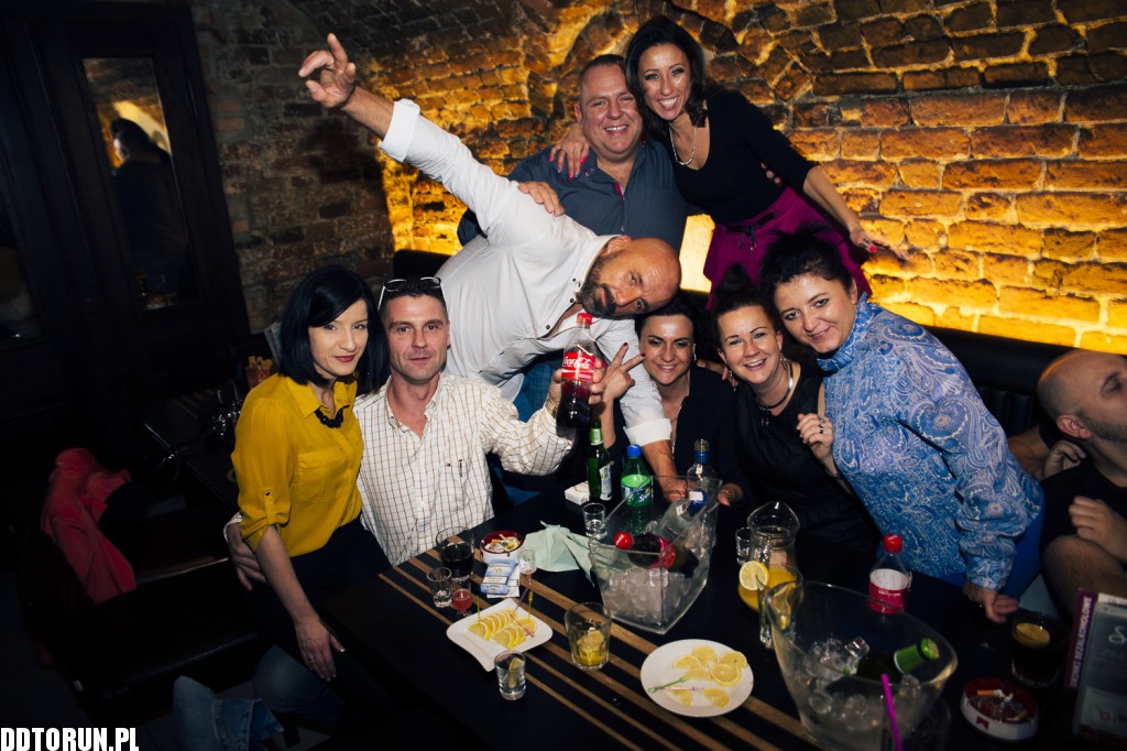 Piątkowe szaleństwo w Szwejku