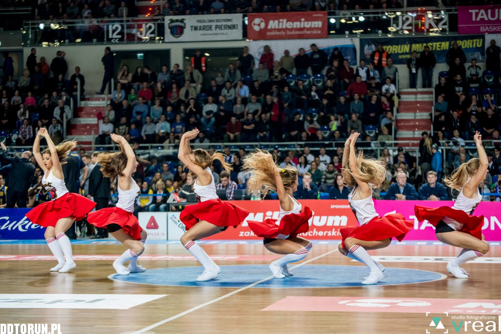 Tak wspierały koszykarzy cheerleaderki