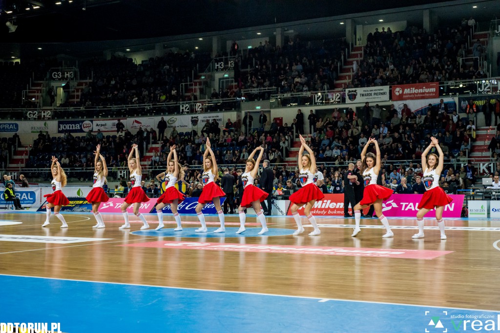 Tak wspierały koszykarzy cheerleaderki