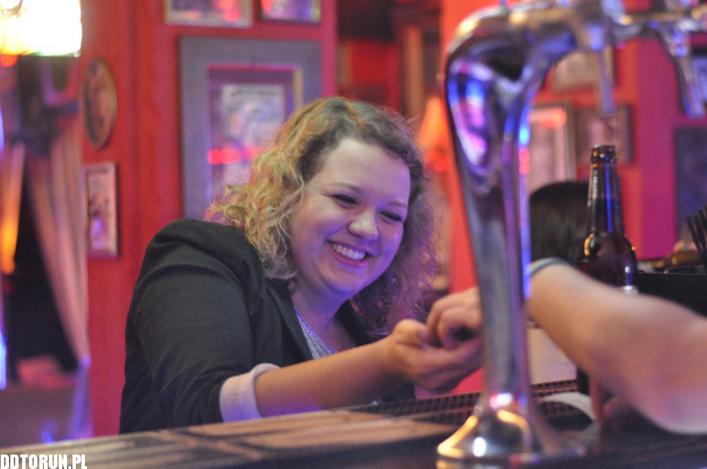 Gorący wieczór w Kredensie