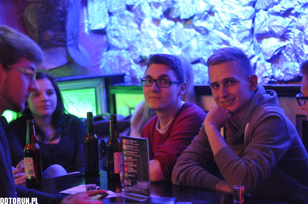 Gorący wieczór w Kredensie