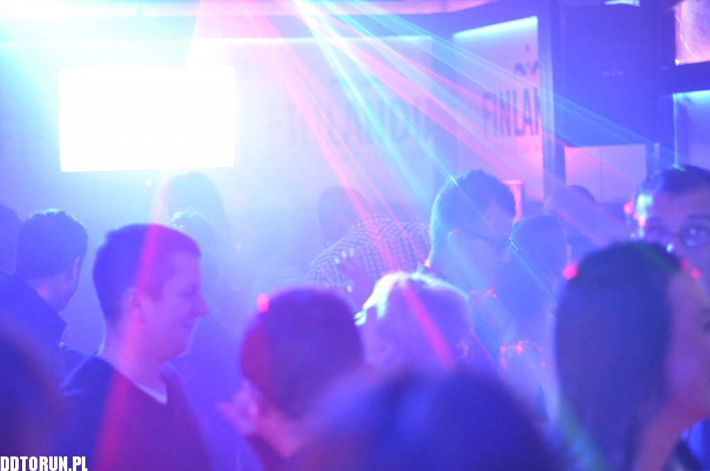 Gorący wieczór w Kredensie