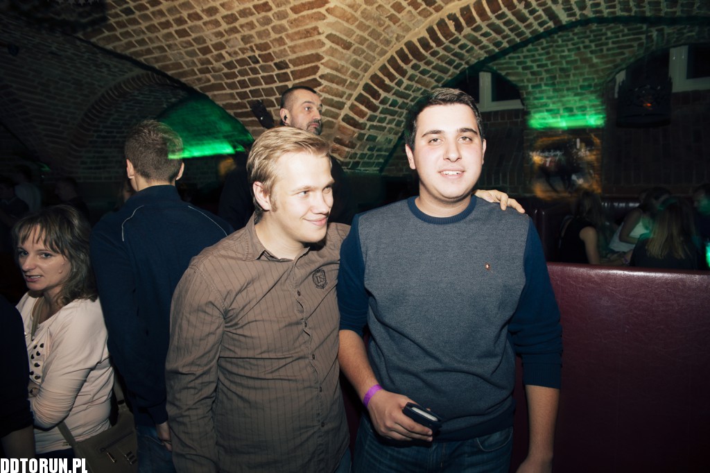 Clubbing w No.1 Club