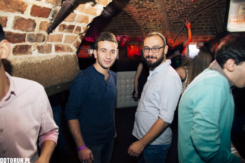 Clubbing w No.1 Club