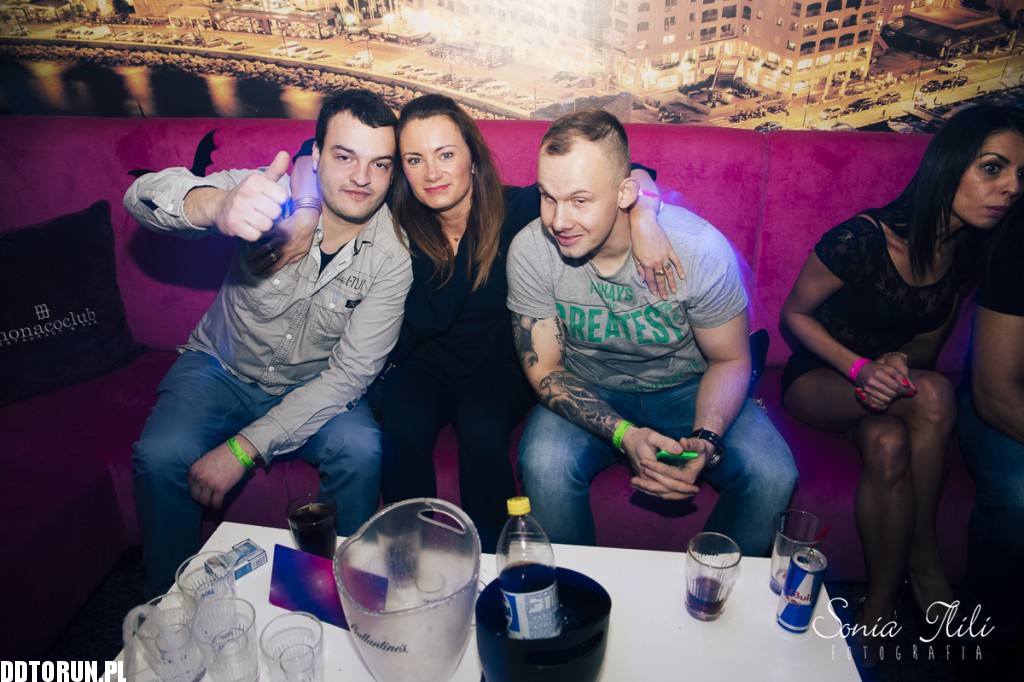 Halloween Party w Monaco