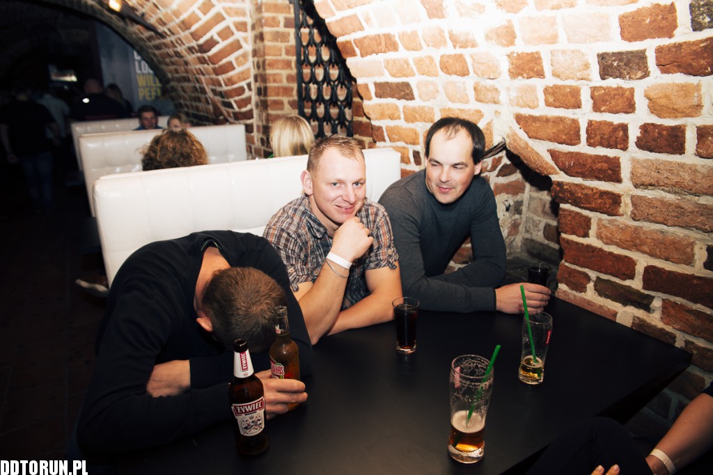 Clubbing w No.1 Club