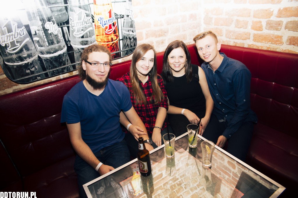 Clubbing w No.1 Club