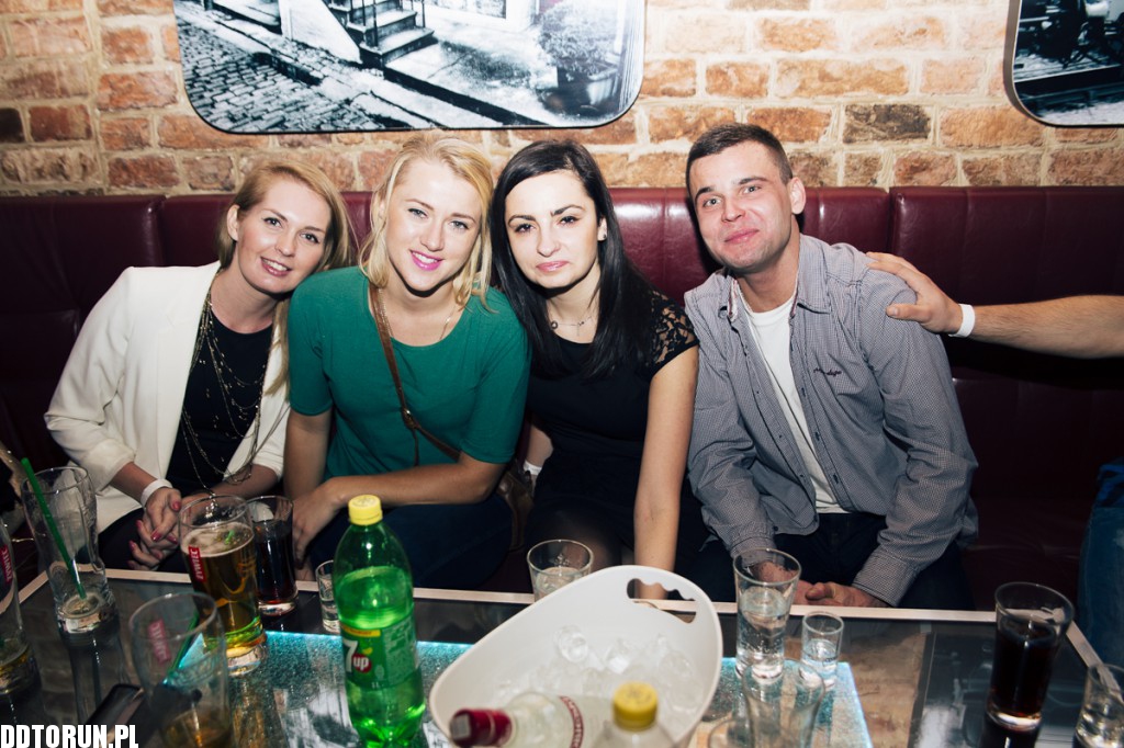 Clubbing w No.1 Club