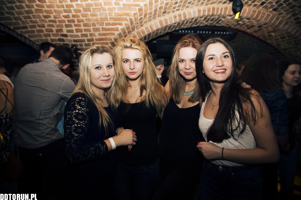 Clubbing w No.1 Club