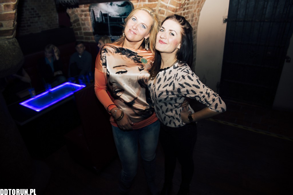 Clubbing w No.1 Club