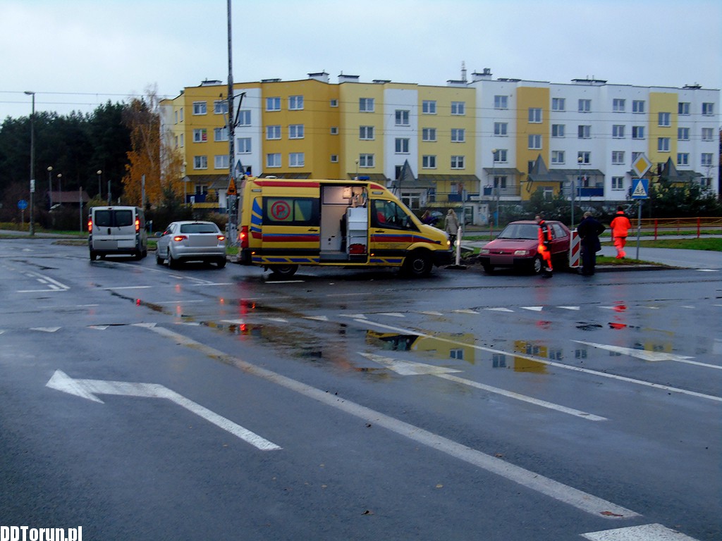 Kolizja na osiedlu Na Skarpie