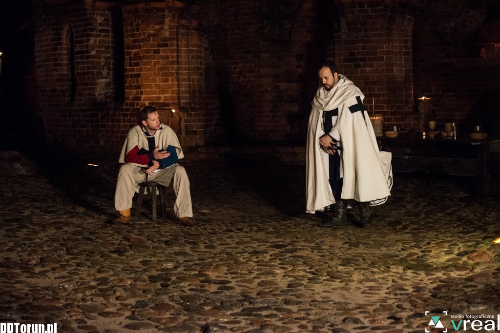 Inscenizacja historyczna w ruinach Zamku