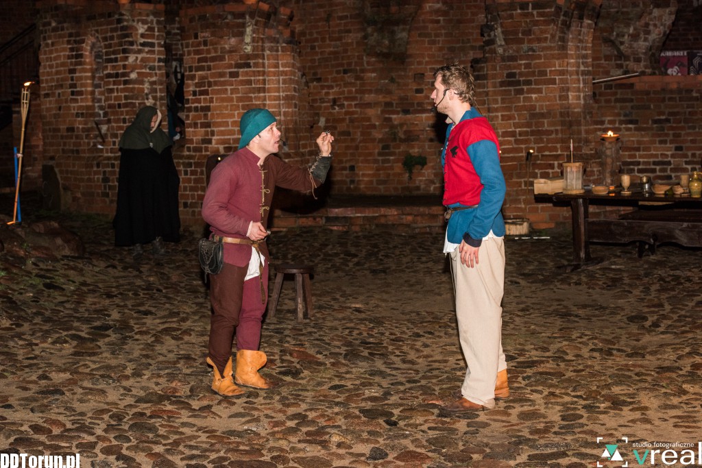 Inscenizacja historyczna w ruinach Zamku
