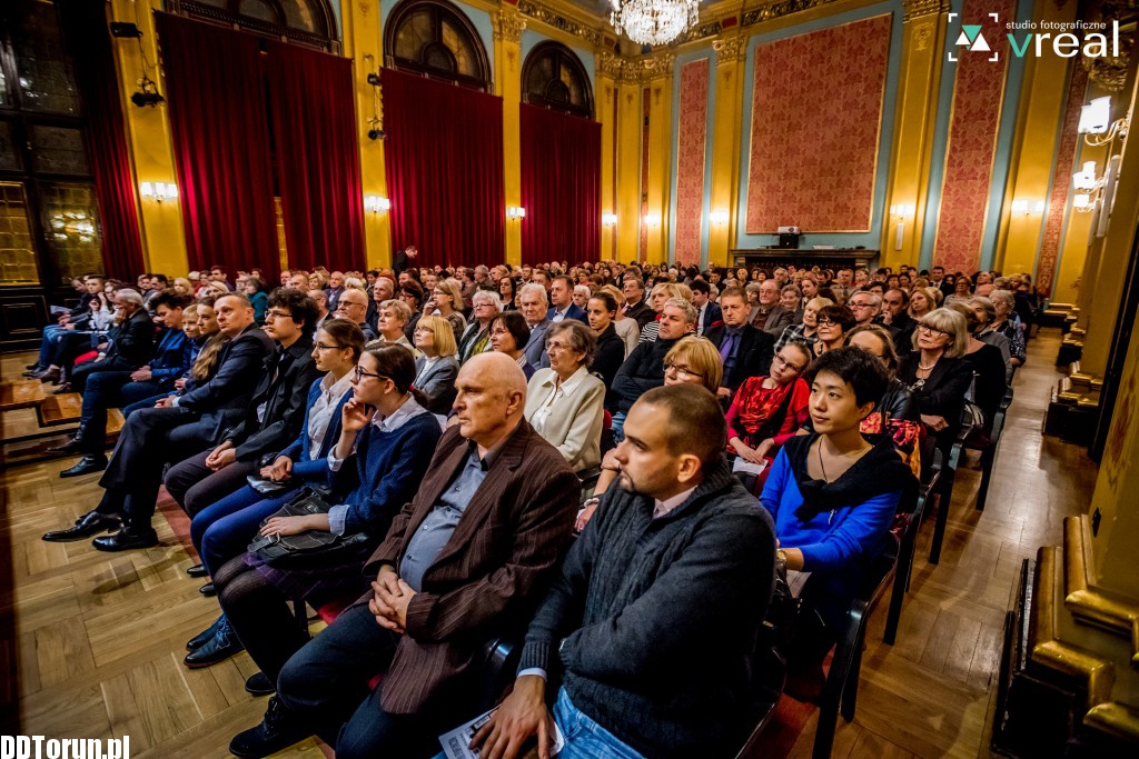Szymon Nehring w Dworze Artusa