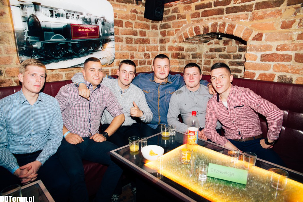 Sobotni wieczór- clubbing w No.1