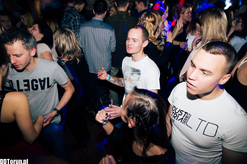 Sobotni wieczór- clubbing w No.1