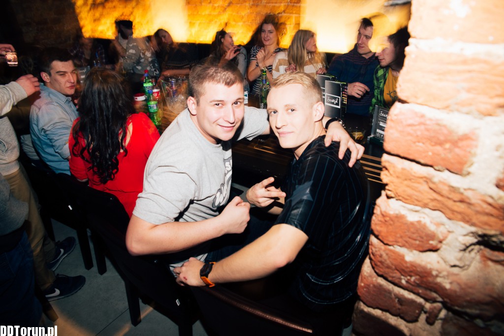 Imprezowa sobota w Szwejku