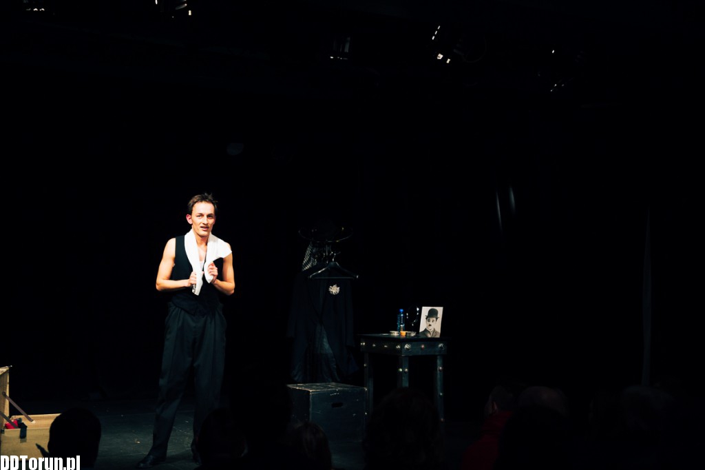 Być jak Charlie Chaplin na TSTJA