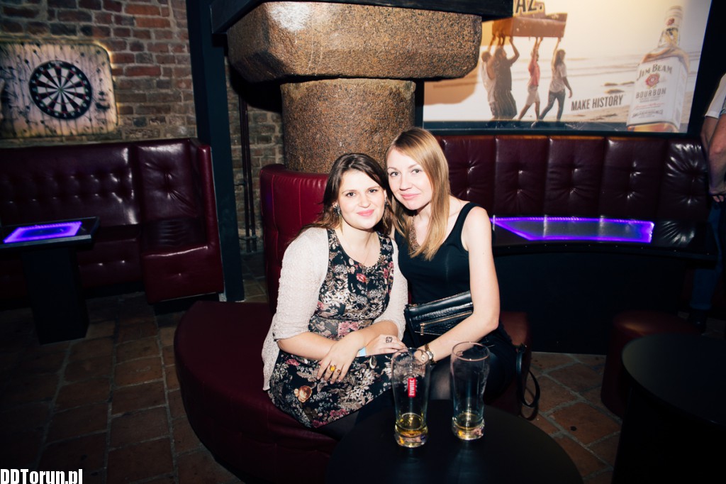 Clubbing w No.1 Club