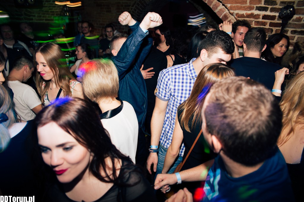 Clubbing w No.1 Club