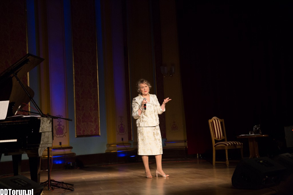 Irena Santor na Forte Artus Festival