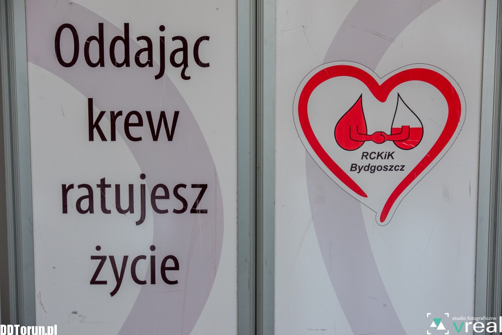Lała się krew - Wampiriada na UMK
