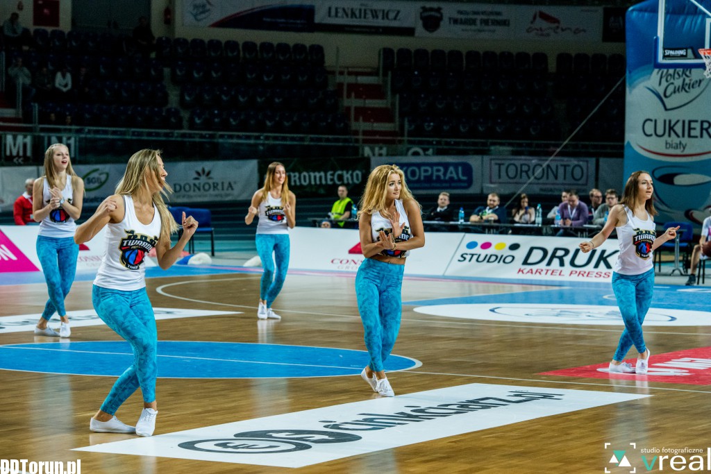 Toruńskie cheerleaderki w formie