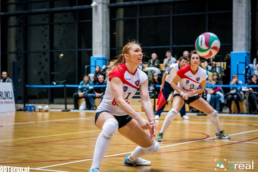 Ciężka przeprawa Budowlanych