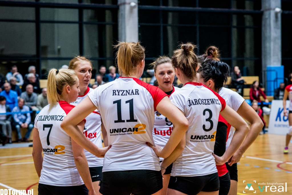 Ciężka przeprawa Budowlanych