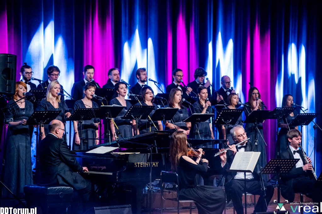 Koncert Queen Symfonicznie w auli UMK