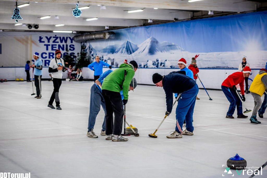 Świąteczna Bitwa Gwiazd na Mentorze