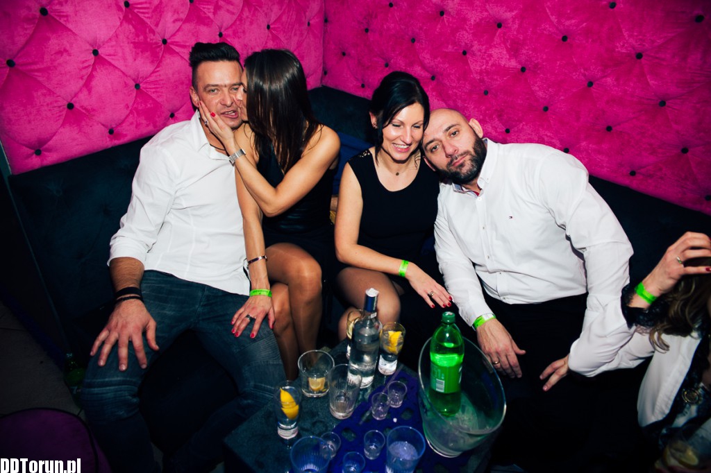 Zabawa do białego rana w Monaco Club