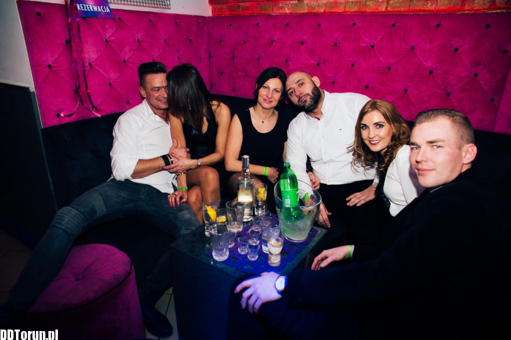 Zabawa do białego rana w Monaco Club